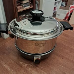 VTG Americraft West Bend Familie 4QT Multi Cooker/Slow Cooker